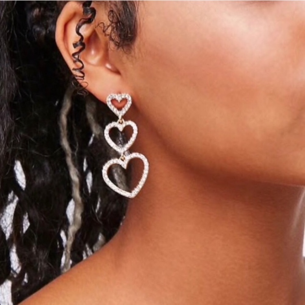 Chic Heart Bling Tier Drop Dangle Cutout Earrings rhinestone hearts